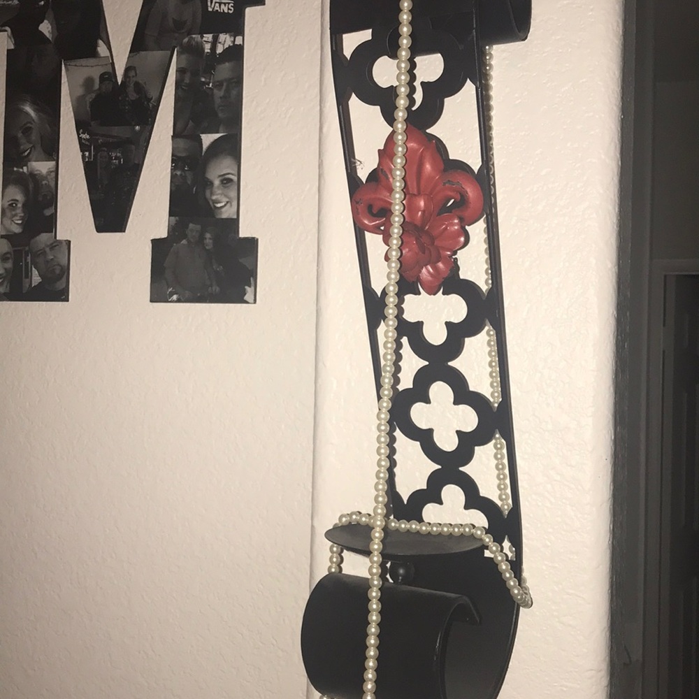 Beautiful pearl necklace multiple ways to wear